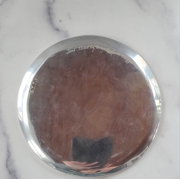 Elizabeth Gardenhire Corn Husk Hand-Etched Plate - Picture 9 of 11